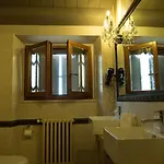 Maison d'hôtes La Rocca Guest House&spa Montefalco