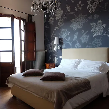 La Rocca & Guest house