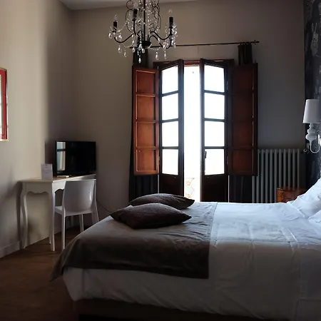 La Rocca & Guest house 4*