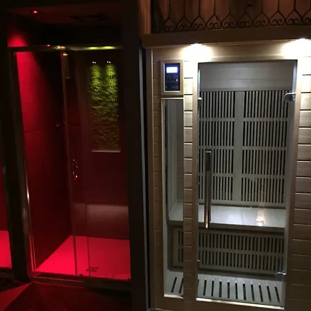 La Rocca & 4*