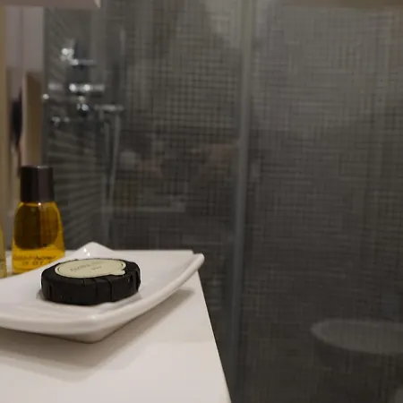 Guest house La Rocca & 4*