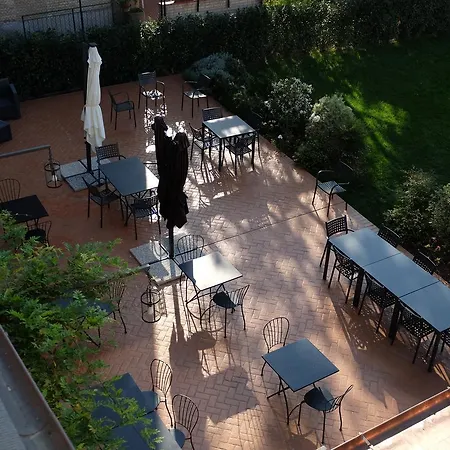 La Rocca & Guest house 4*