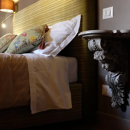 Guest house La Rocca & 4*