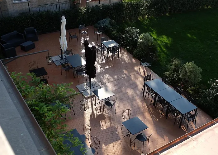 La Rocca & Guest house 4*